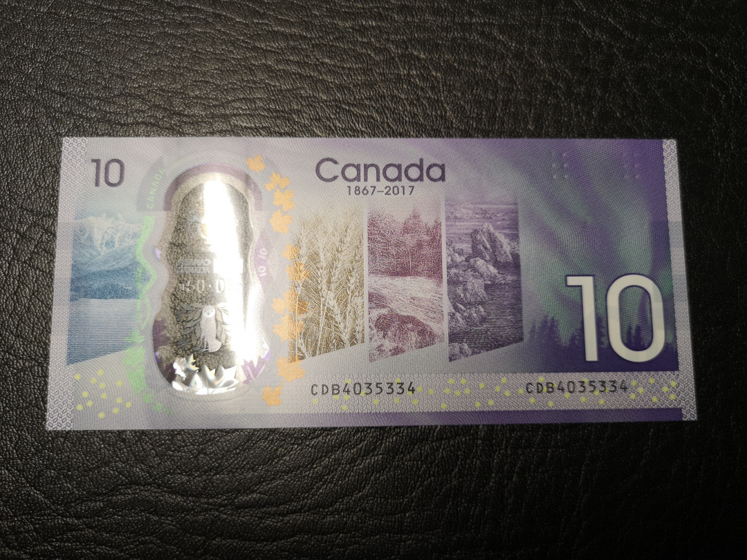 《外钞收藏家》第八十八期拍卖 加拿大最新塑料钞纪念钞10元 全新绝品 