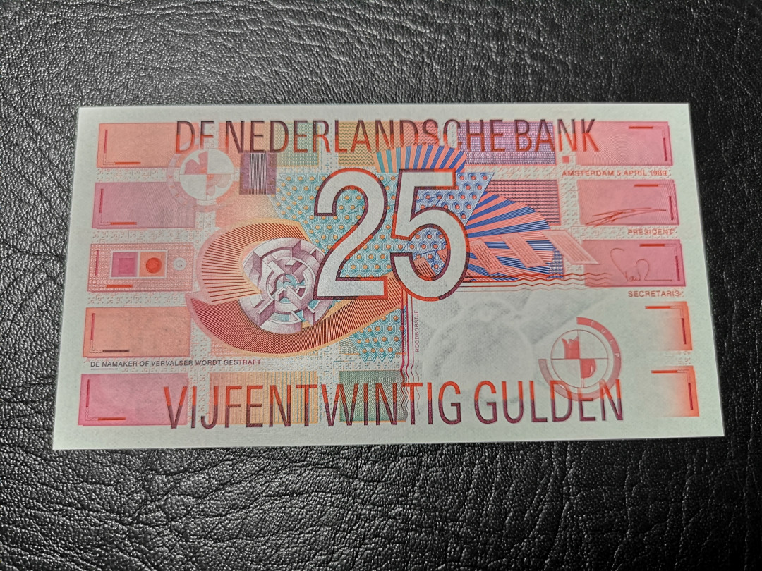 《外钞收藏家》第八十八期拍卖 荷兰 齿轮版 25盾 全新绝品 