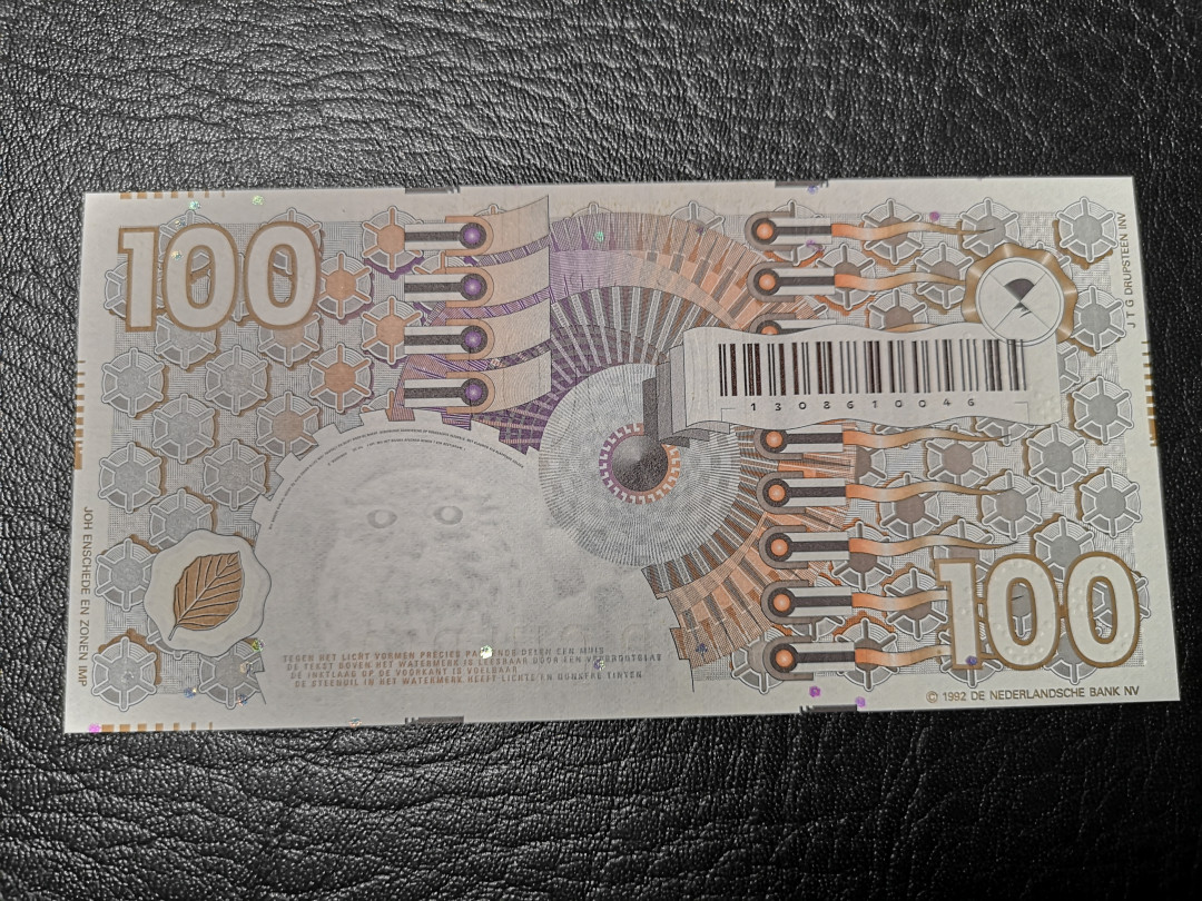 《外钞收藏家》第八十八期拍卖 荷兰 齿轮版 100盾 全新绝品 