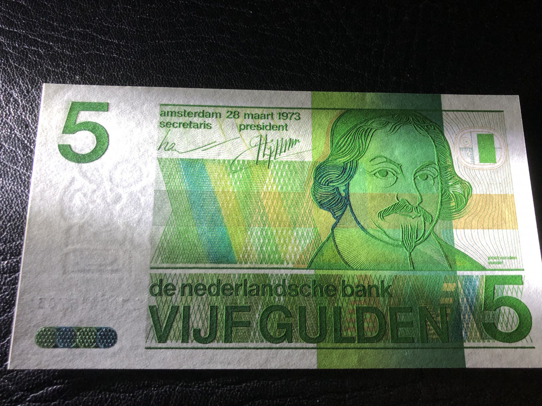 《外钞收藏家》第八十八期拍卖 荷兰 人像版 5盾 全新绝品 