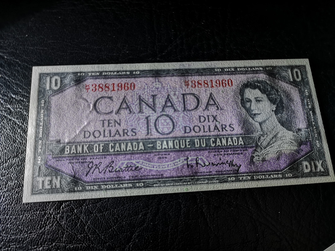 《外钞收藏家》第八十八期拍卖 1954年加拿大10加元 全新