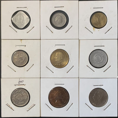 紫瑗钱币——微拍第115期 - 外国钱币一组9枚 NO.1