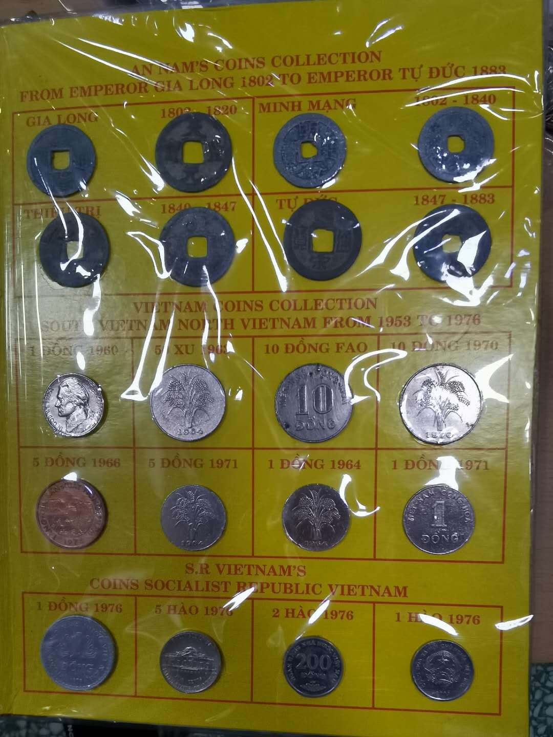 北京马甸外币专卖拍卖第二十七期，非贵金属流通币，纪念币专场，陆续上新，欢迎关注。 东洋安南越南币册，各种杂币除法国坐洋为复制品外，其他全是真品，品相如图