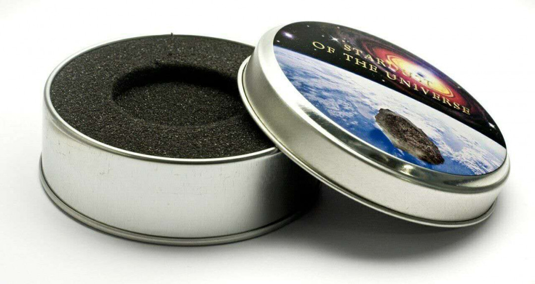 【币观天下】第126期钱币拍卖～ 库克2015年5元，【获奖提名】1盎司、仿古，陨石系列(11)-镶嵌(摩洛哥)NWA4037球粒陨石实体、凹弧曲面陨石坑、黑彩精制银币