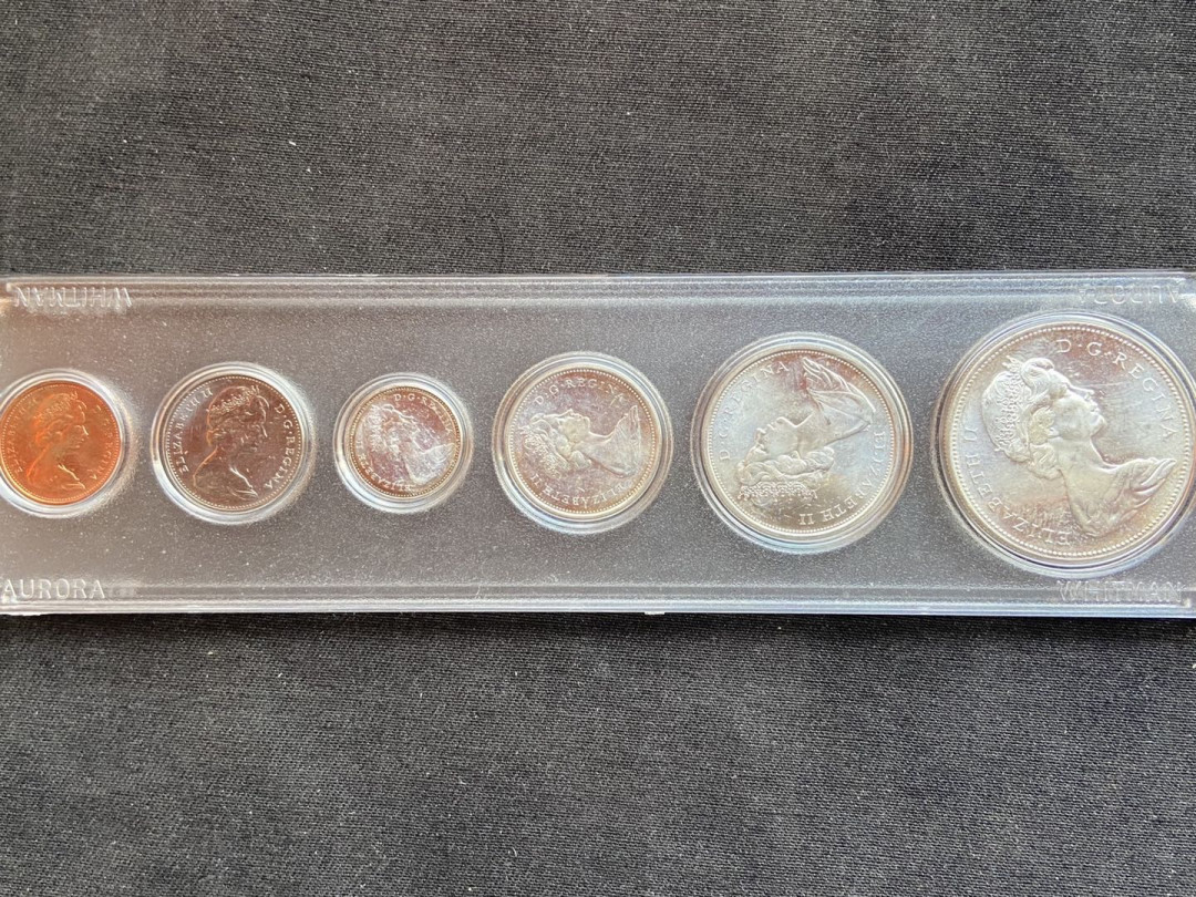 【币观天下】第126期钱币拍卖～ 【加拿大】1967加拿大套币【包含4枚银币】