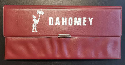 凡希社世界钱币微拍第一百三十六期 - 荐！1970达荷美大钱包紫罗兰包浆全品！