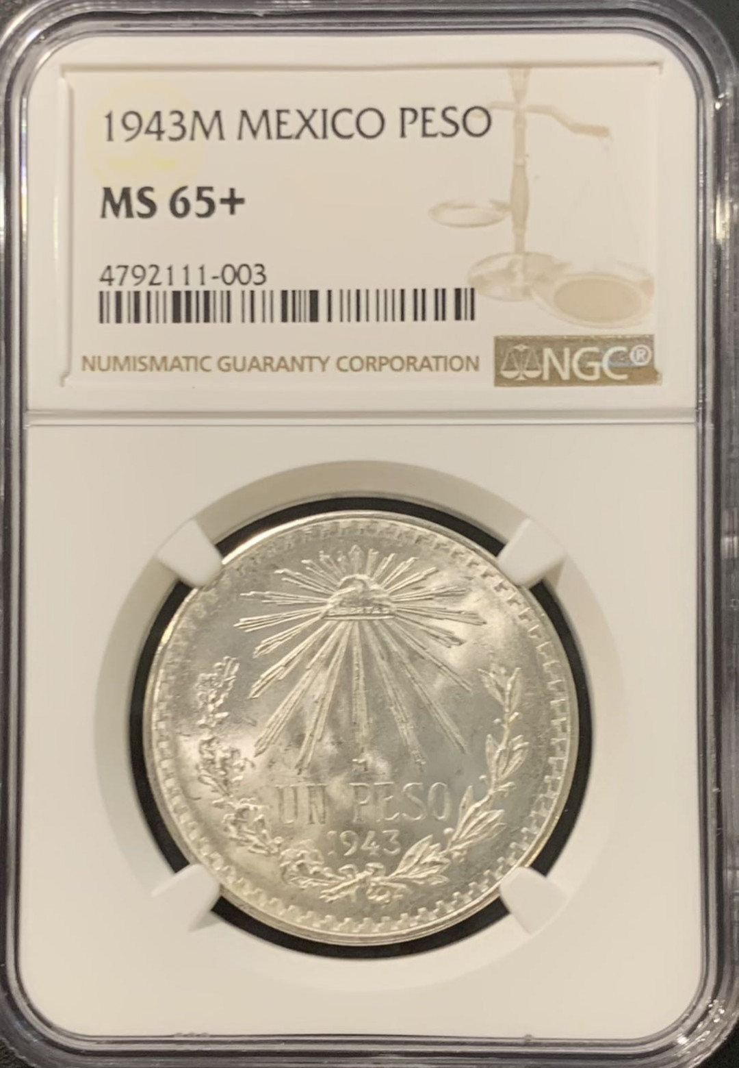 紫瑗钱币——微拍第115期 墨西哥 1943年 鹰洋 1比索 16.6克 0.72银 NGC MS65+