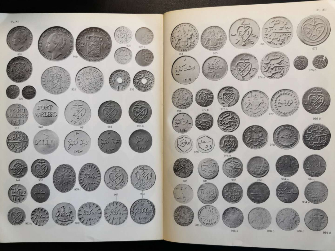 凡希社世界钱币微拍第一百三十六期 荐！荷属殖民地钱币目录 绿皮英文版九五品