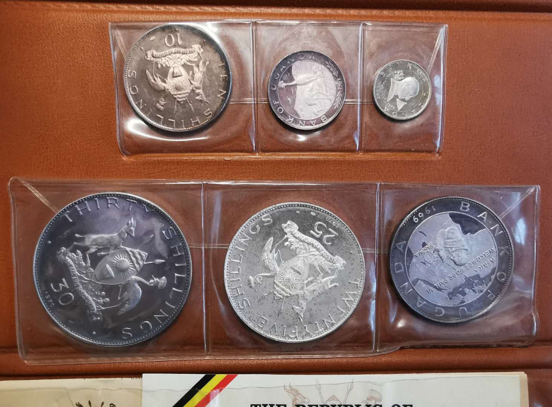 凡希社世界钱币微拍第一百三十六期 1969乌干达大钱包五彩氧化币品一流！