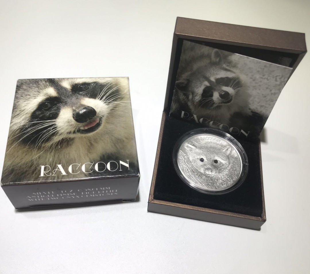 【随心拍&Getcoins】钱币拍卖第七十三期～ 瓦努阿图2013年小浣熊镶天然黑钻石1盎司纪念银币
