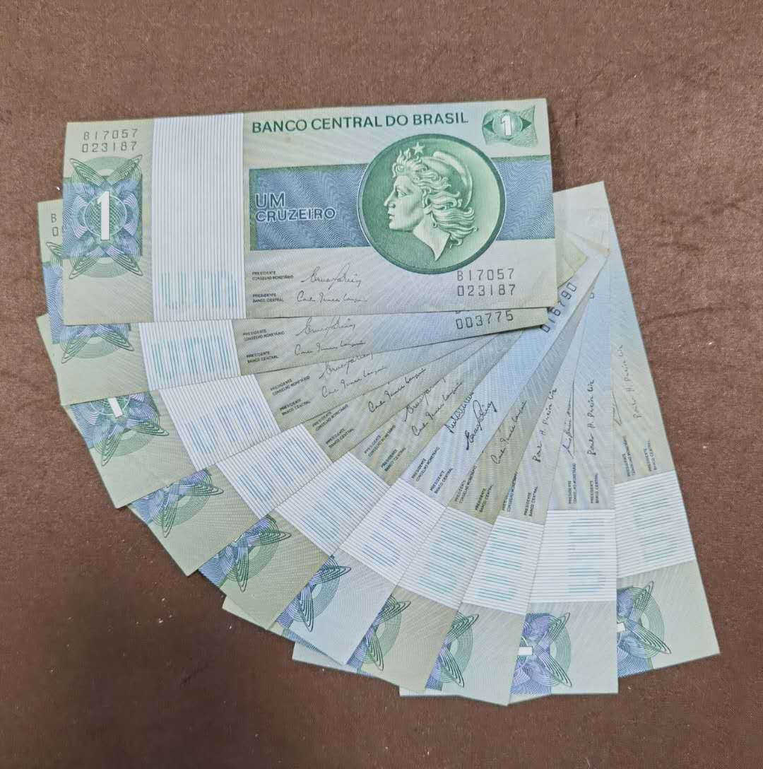 北京马甸外币专卖拍卖第二十八期，纸币专场，陆续上新，欢迎关注 巴西女神纸币10张，品相如图，七八品至九品
