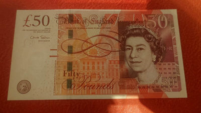 【囧羊收藏】精选微拍第1期~世界钱币场 2010年版英国F序列50镑 首发AA冠全新UNC保真 无4号码