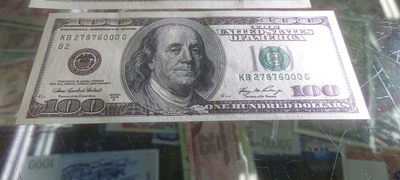 【囧羊收藏】精选微拍第1期~世界钱币场 2006A美国100元 大头 全程无4豹子号000 全新UNC