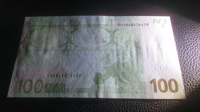 【囧羊收藏】精选微拍第1期~世界钱币场 2002年100欧元 首签（一签）S冠意大利版 全新UNC