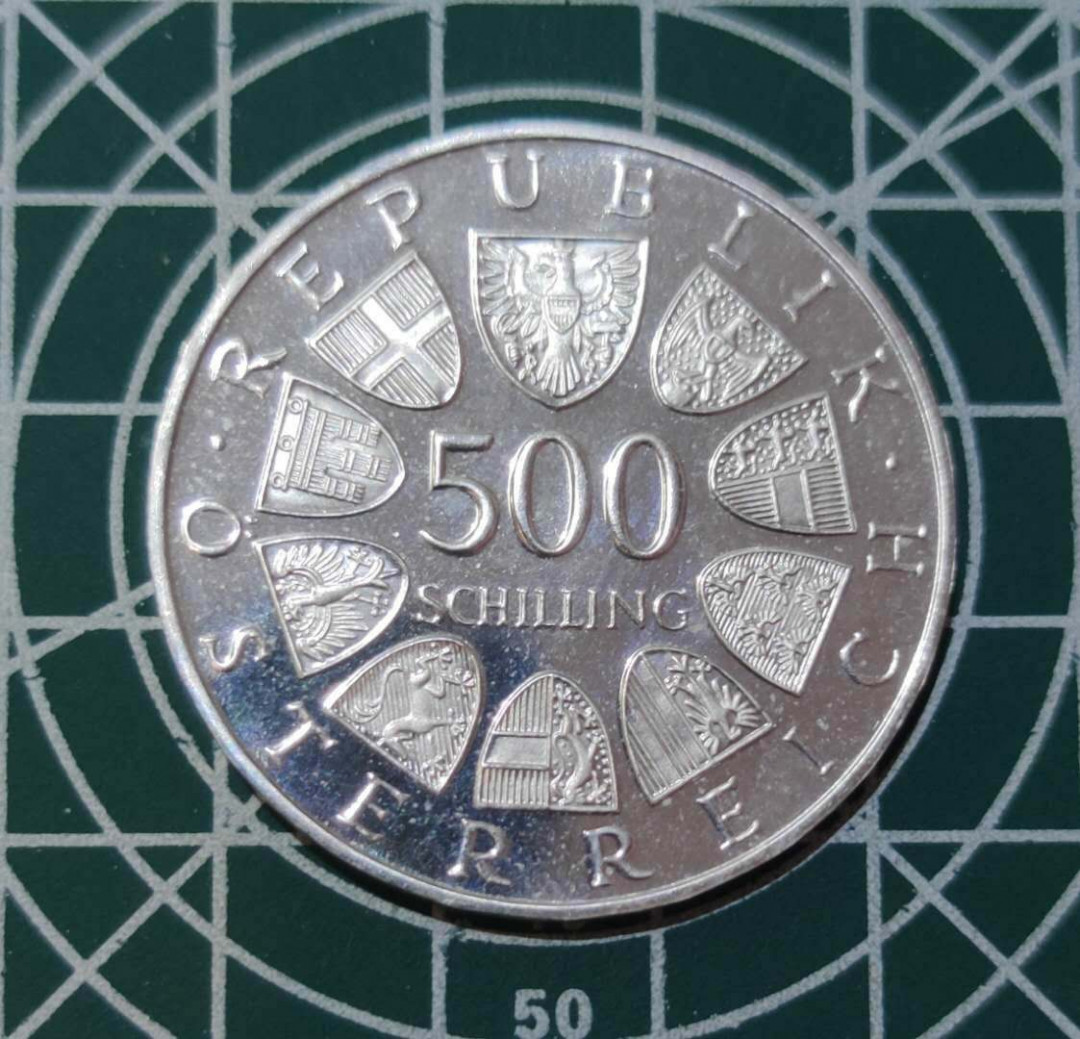 燕姐换藏第三十九拍 1983年教皇访问纪念500先令精制银币
