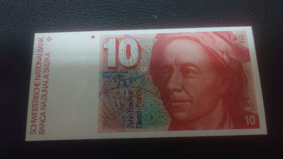 【囧羊收藏】精选微拍第1期~世界钱币场 1983年瑞士10法郎 全新UNC 