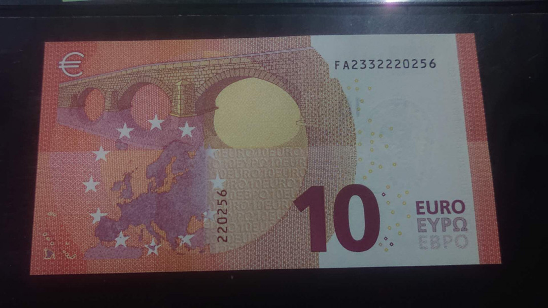 【囧羊收藏】精选微拍第2期~中外钱币场 双11特别版 2014新版10欧元（三签）全新UNC全程无47号码