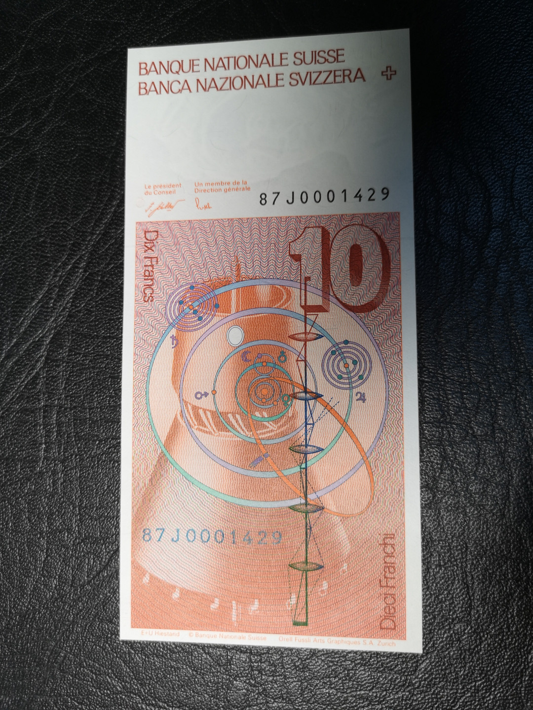 《外钞收藏家》第九十期 拍卖 1987年瑞士10法郎  1429千位号 全新绝品