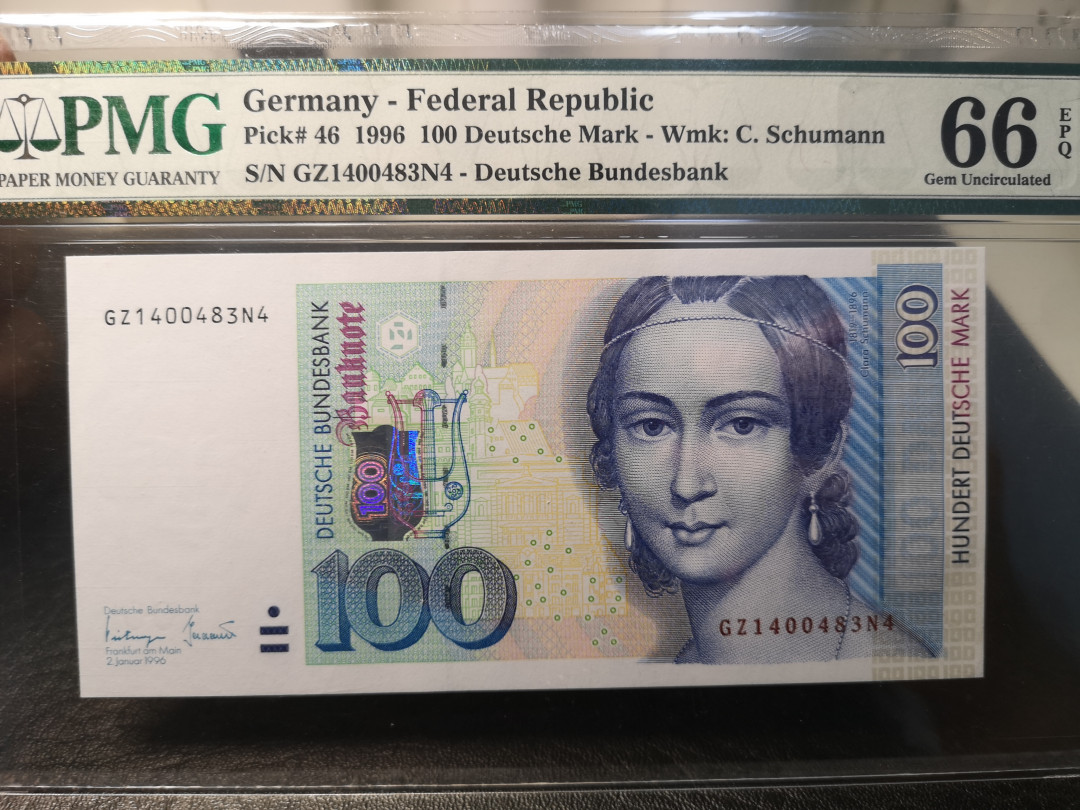 《外钞收藏家》第九十期 拍卖 德国末版 1996年100马克  克拉拉 pmg66 
