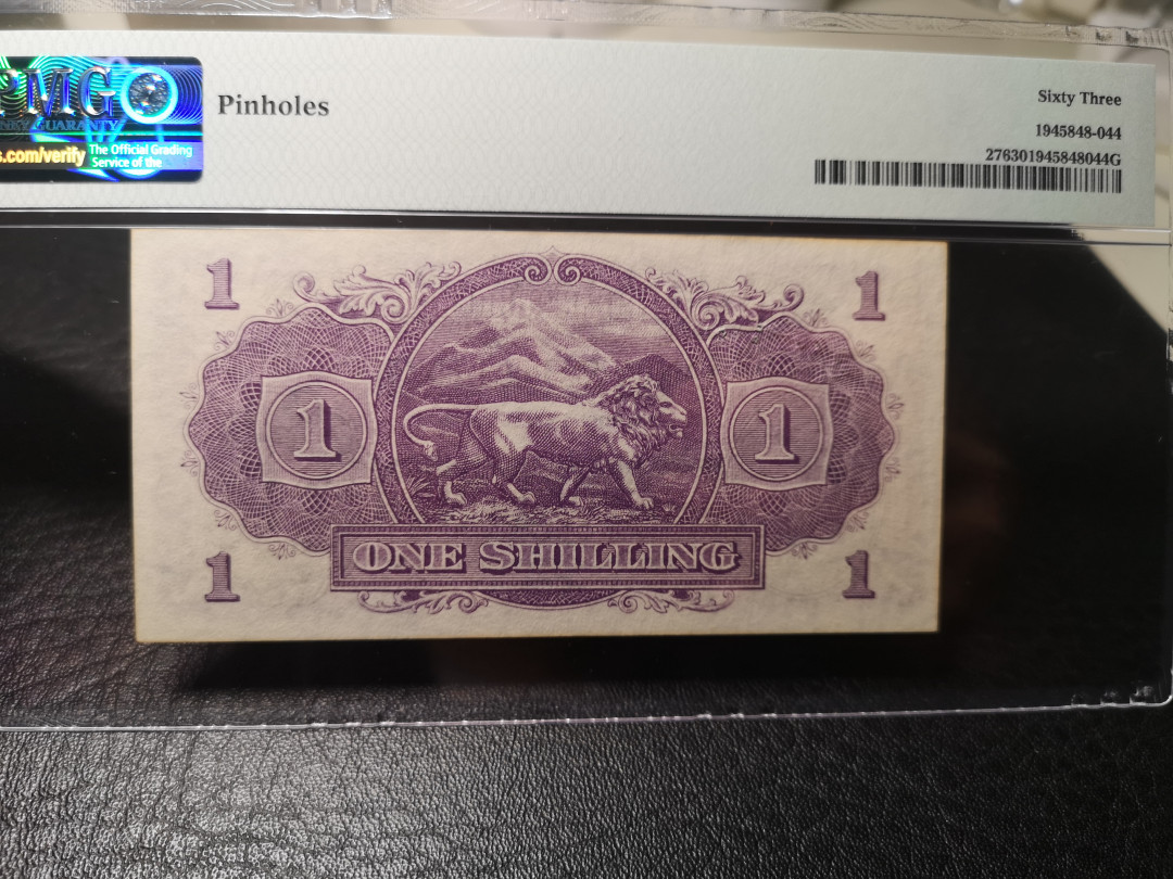 《外钞收藏家》第九十期 拍卖 东非1943年1先令 pmg63