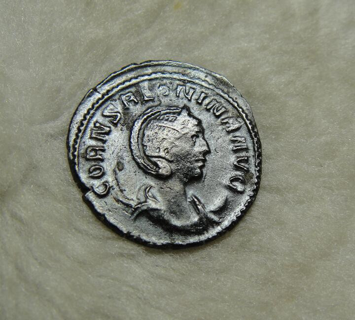 阿尔特米德古典钱币中国微拍第七期 罗马帝国 萨洛妮娜皇后 安东尼安银币