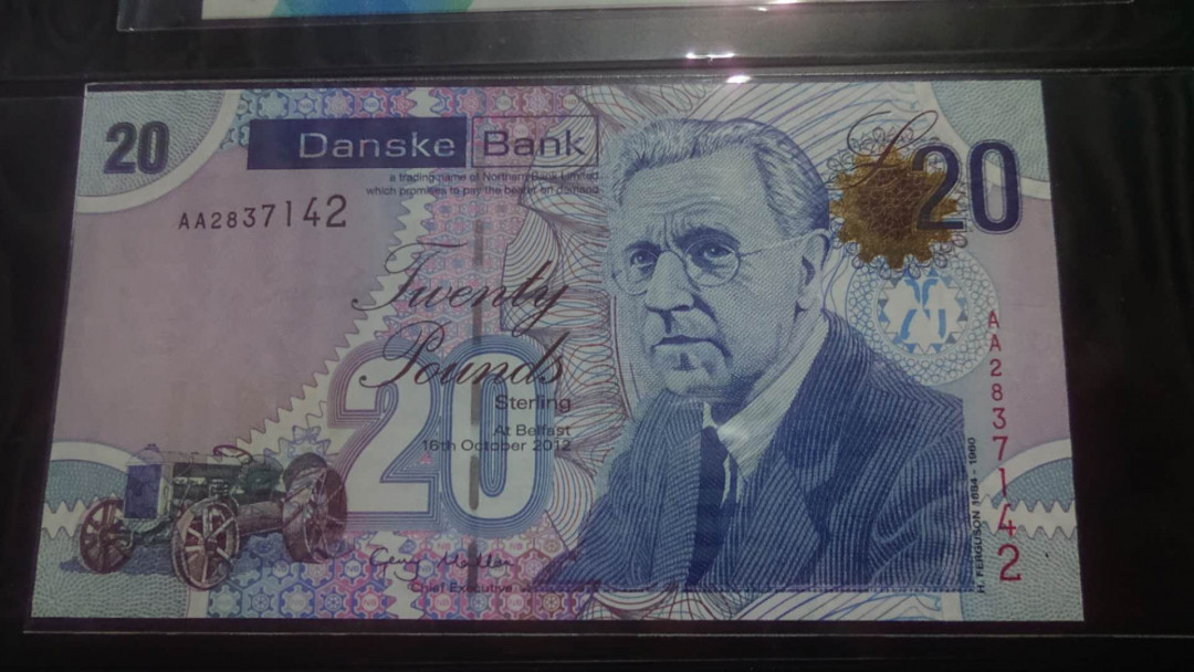 【囧羊收藏】精选微拍第3场~裸币场 11.15晚八点半 2012年北爱尔兰20镑 丹斯特银行 首发AA冠 全新UNC绝品