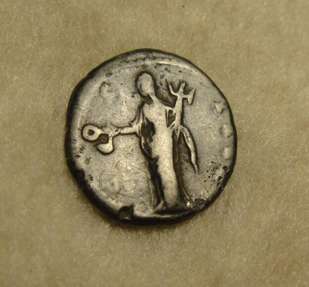 阿尔特米德古典钱币中国微拍第七期 罗马帝国 安东尼.庇护 第纳里银币