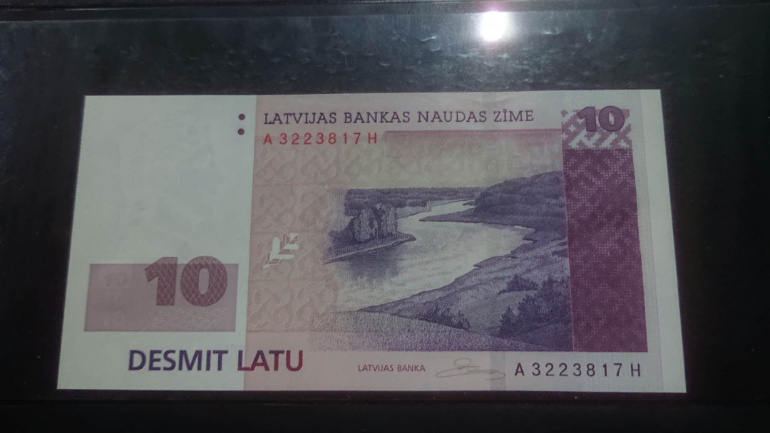 【囧羊收藏】精选微拍第3场~裸币场 11.15晚八点半 2008年拉脱维亚10元 全新UNC绝品