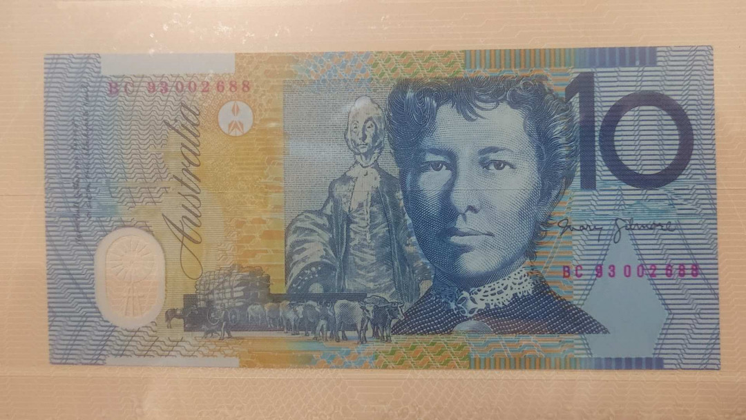 【囧羊收藏】精选微拍第3场~裸币场 11.15晚八点半 1993年澳大利亚10元塑料钞（头版，紫色印刷字体稀少）+末版10澳元纸币 全新UNC绝品