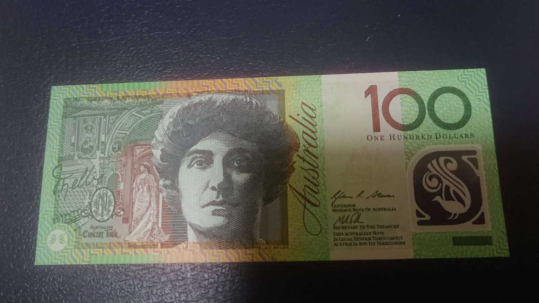 【囧羊收藏】精选微拍第3场~裸币场 11.15晚八点半 2014年澳大利亚100元塑料钞 豹子号777 全新绝品