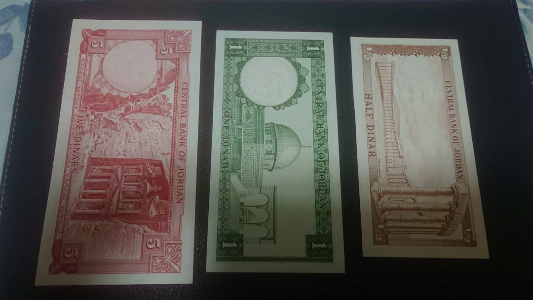 【囧羊收藏】精选微拍第3场~裸币场 11.15晚八点半 稀少 老版约旦0.5+1+5第纳尔 全套 全新UNC