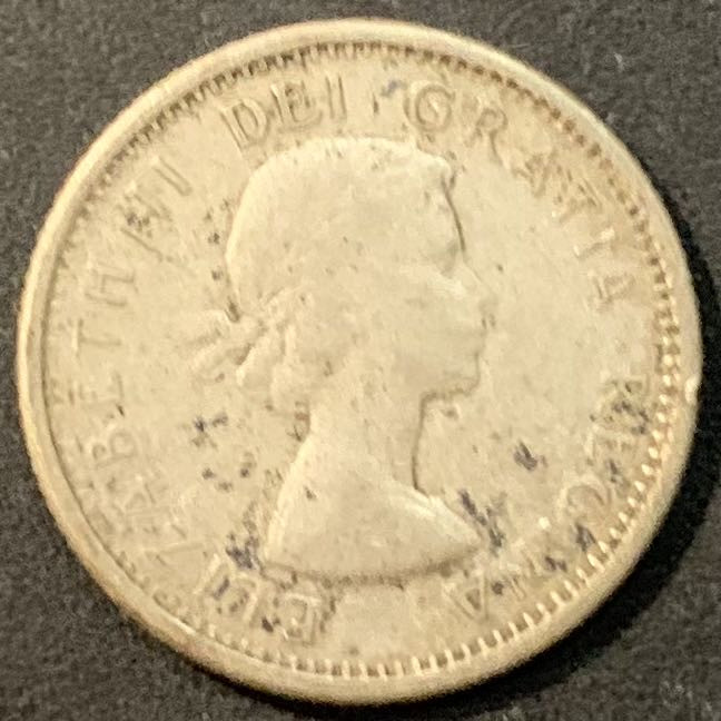 紫瑗钱币—微拍第119期  加拿大 1961年 伊丽莎白二世 青年冠 10分 2.334克 0.8银