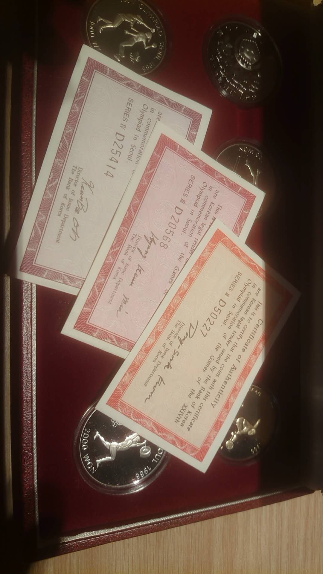 【囧羊收藏】精选微拍第五场~世界硬币（套装）专场（陆续上架） 1988面韩国汉城奥运会精制纪念币 原盒证书 全品