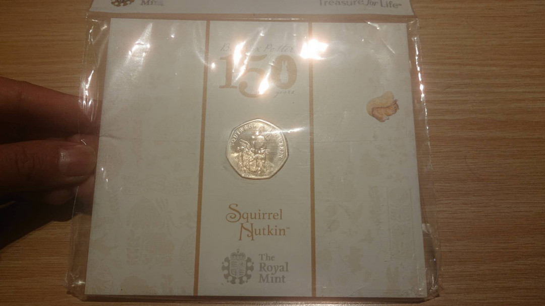 【囧羊收藏】精选微拍第五场~世界硬币（套装）专场（陆续上架） 2016年英国皇家造币厂 彼得兔纪念硬币 面值50便士 全新原册