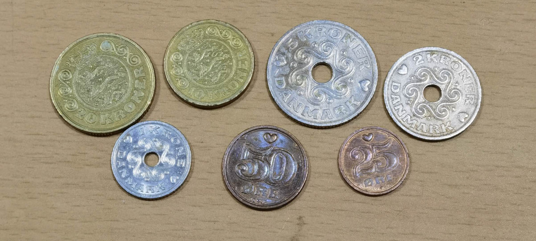 北京马甸外国钱币专卖微拍第三十期，非贵金属纪念币，流通币专场，陆续上新，欢迎关注 丹麦流通币7枚/套，品相如图