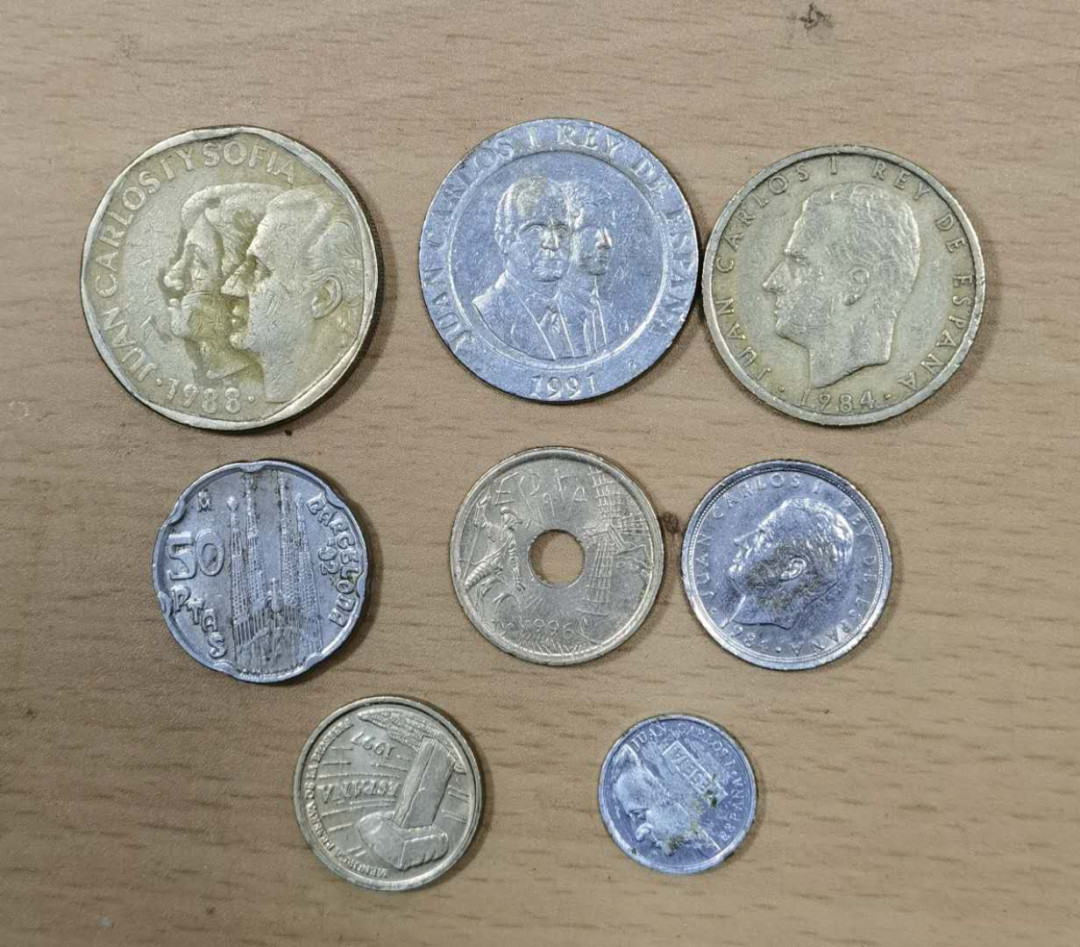 北京马甸外国钱币专卖微拍第三十期，非贵金属纪念币，流通币专场，陆续上新，欢迎关注 西班牙流通币8枚/套，品相如图