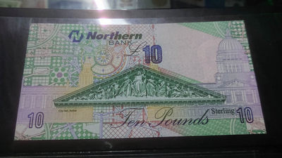 【囧羊收藏】精选微拍第六期~世界各国钱币场（陆续新增上架） 2005年北爱尔兰 北方银行版10镑 初版 全新UNC绝品