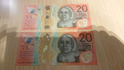 【囧羊收藏】精选微拍第六期~世界各国钱币场（陆续新增上架） 2019年澳大利亚20元塑料钞 两张全同号为一件 全新绝品