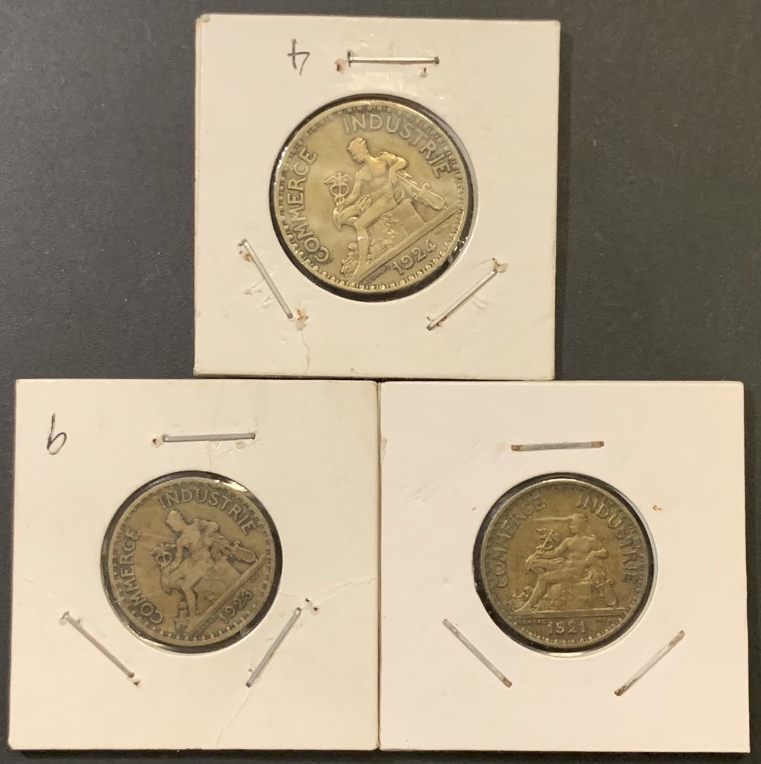 紫瑗钱币—微拍第121期  法国 第三共和国 1 2法郎 经典坐人 黄铜 3枚一组