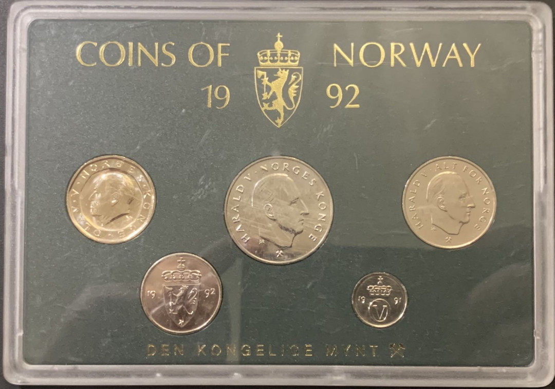 紫瑗钱币—微拍第121期  挪威 1992年 10欧尔—10克朗 5枚套 原厂盒 带纪念5克朗