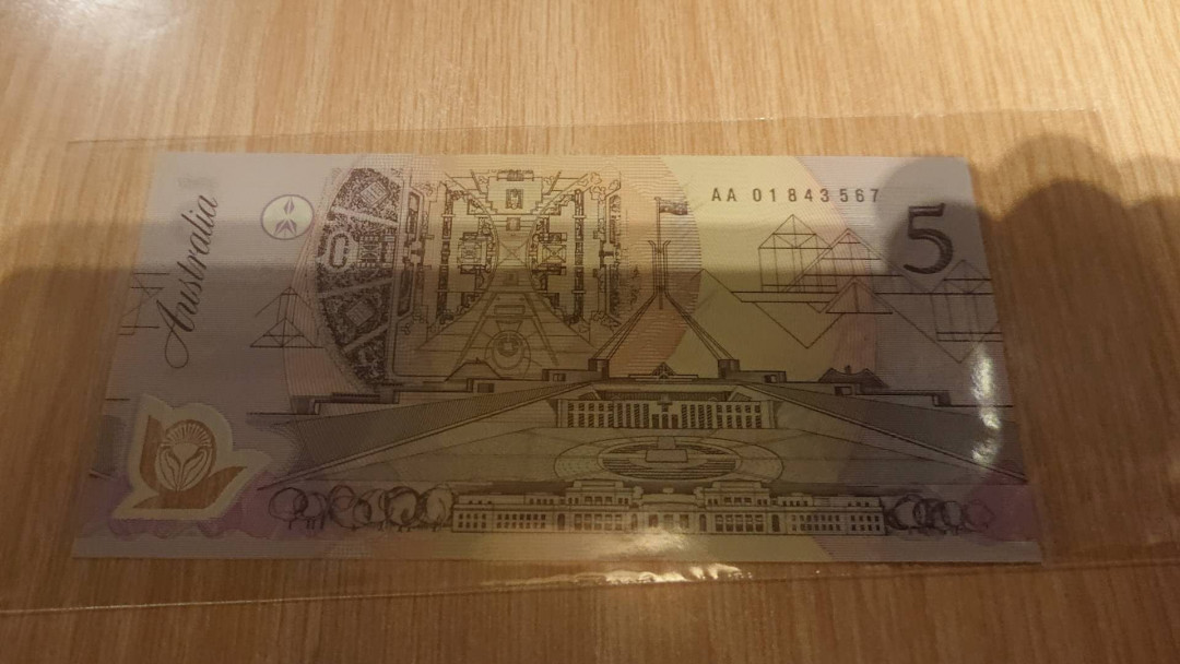 【囧羊收藏】精选微拍第六期~世界各国钱币场（陆续新增上架） 1992（93）年初版澳大利亚5元塑料钞  首发AA01冠 稀罕 绝品