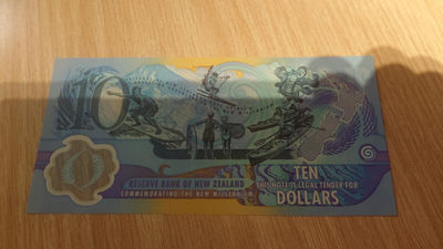 【囧羊收藏】精选微拍第六期~世界各国钱币场（陆续新增上架） 2000年新西兰10元塑料千禧纪念钞  全新UNC 黑字版