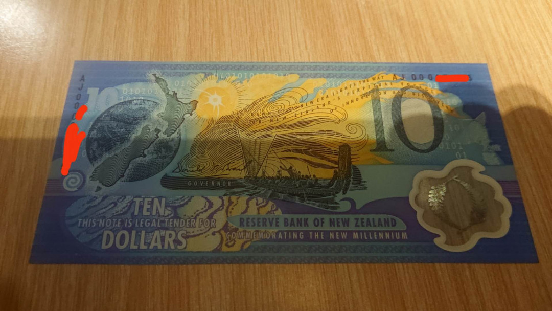 【囧羊收藏】精选微拍第六期~世界各国钱币场（陆续新增上架） 2000年新西兰10元塑料千禧纪念钞  全新UNC 黑字版