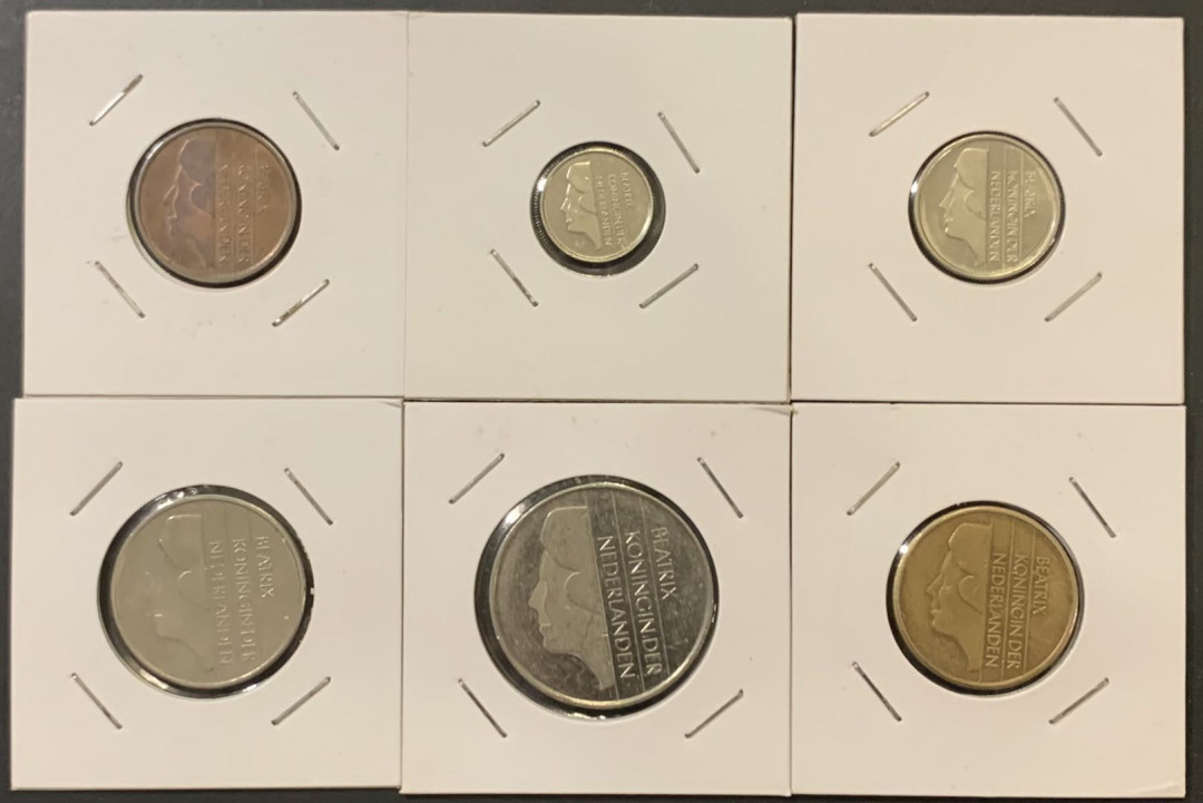 紫瑗钱币—微拍第121期  荷兰 欧元之前 流通币 5分—5盾 6枚一套