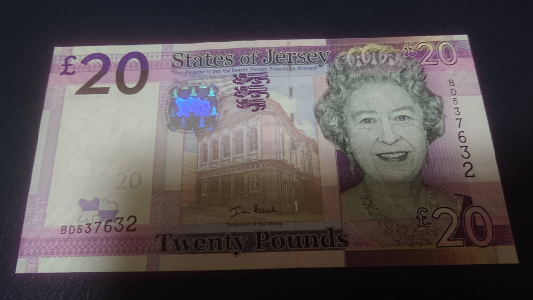 【囧羊收藏】精选微拍第六期~世界各国钱币场（陆续新增上架） 2010年泽西岛20镑 全新UNC绝品