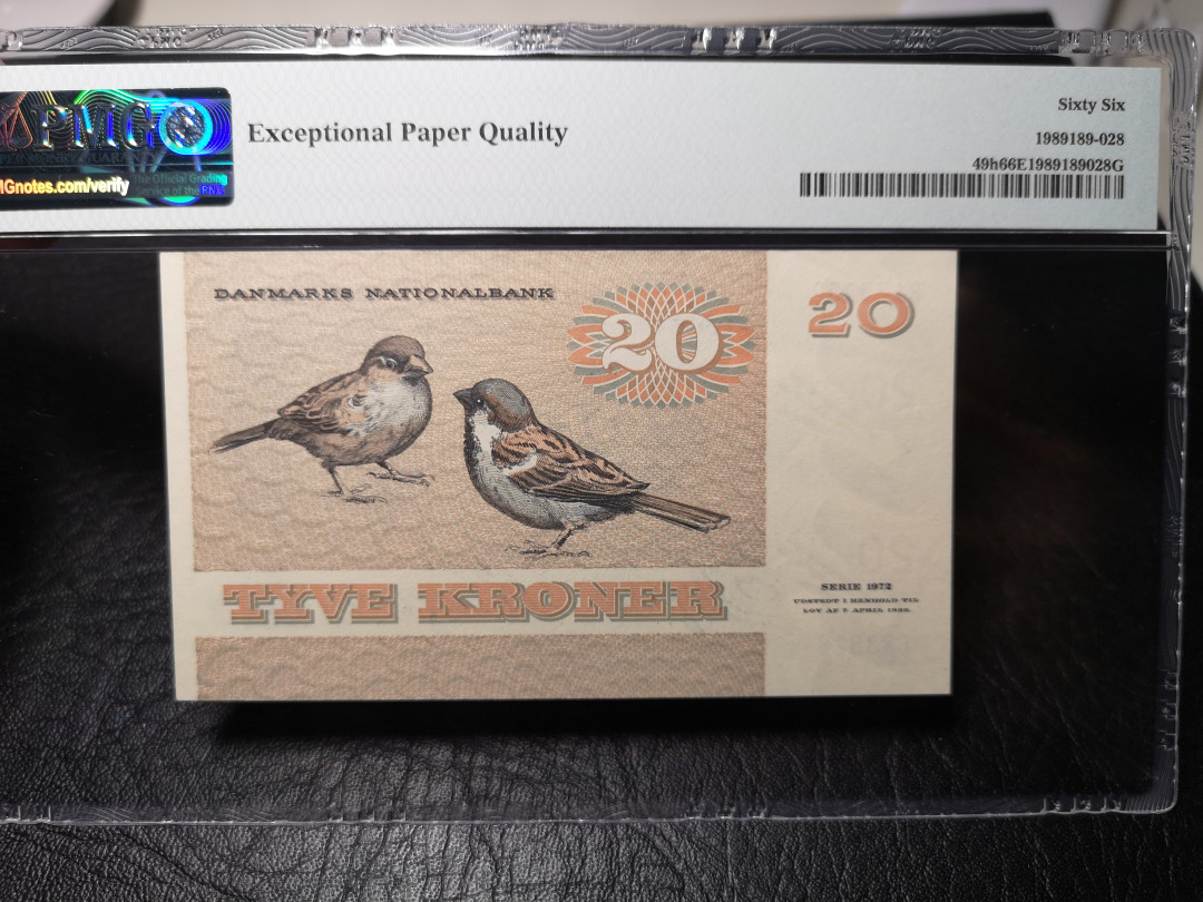 《外钞收藏家》第九十二期 精品拍卖 丹麦动物版1988年20克朗 pmg66