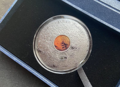 【币观天下】第130场钱币拍卖～ - 库克2017年3盎司(3)红色星球彩色玻璃火星陨石仿古银币