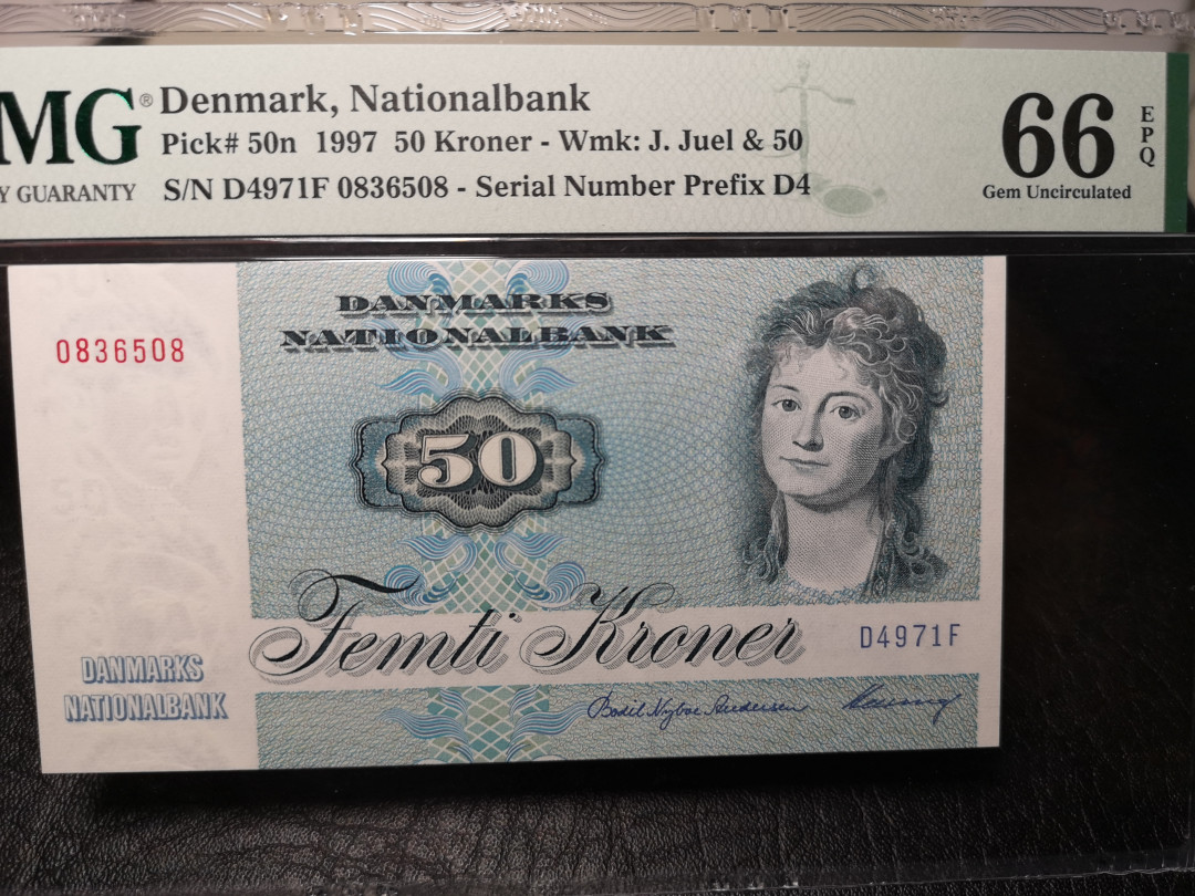 《外钞收藏家》第九十二期 精品拍卖 1997年丹麦动物版 50克朗 pmg66