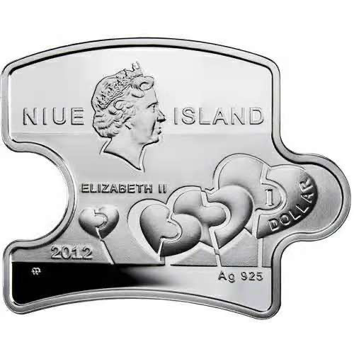 【币观天下】第130场钱币拍卖～    纽埃2012年2新西兰元，情人节“你我相恋”爱情相依，镶嵌施华洛世奇绿水晶、异形拼图啮合，彩色精制银币2枚全套装   淘宝天猫价：:888-999