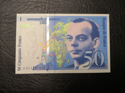 《外钞收藏家》第九十二期 精品拍卖 - 法国末版 50法郎 有平光下有不明显中折  测光可以看到